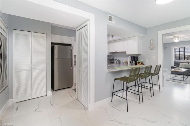 146 Clyburn WAY W I-6, Marco Island, FL 34145