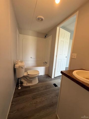 32962 Blue Jay Way, Los Fresnos, TX 78566