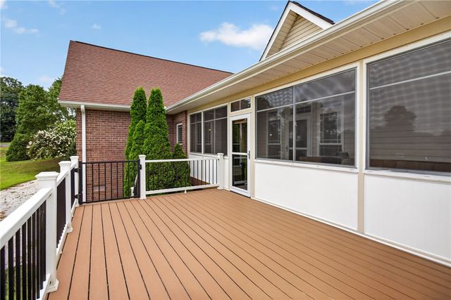 200 Willow Ridge Road, Westminster, SC 29693