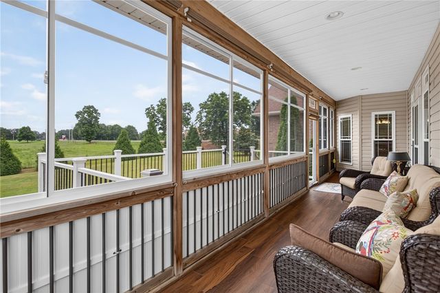 200 Willow Ridge Road, Westminster, SC 29693