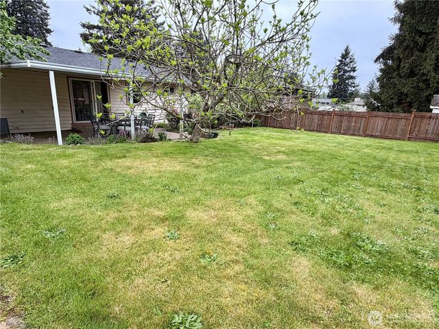 13029 SE 206 Place, Kent, WA 98031