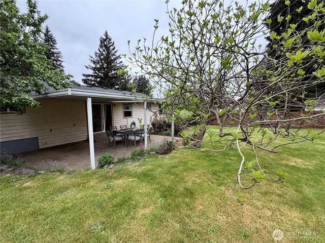 13029 SE 206 Place, Kent, WA 98031