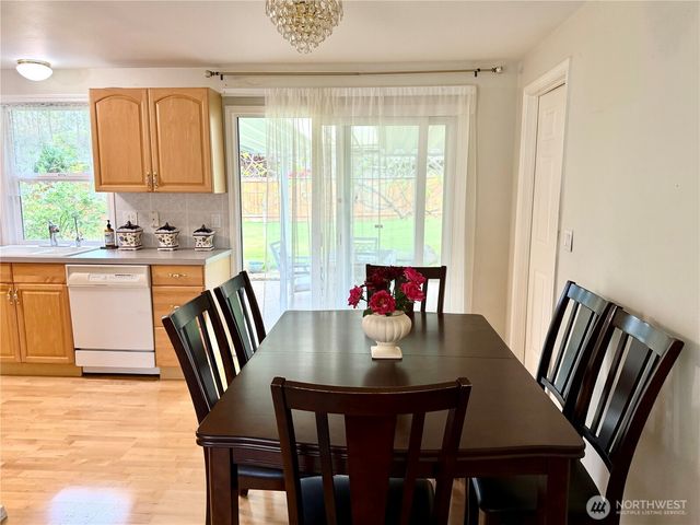 13029 SE 206 Place, Kent, WA 98031