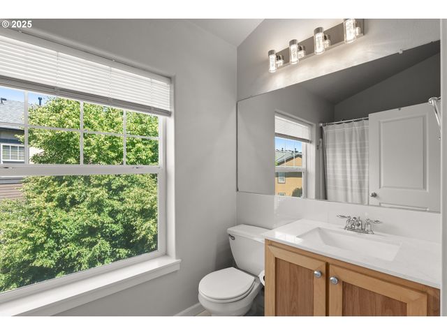 1140 Sw 170TH Ave 203, Beaverton, OR 97003