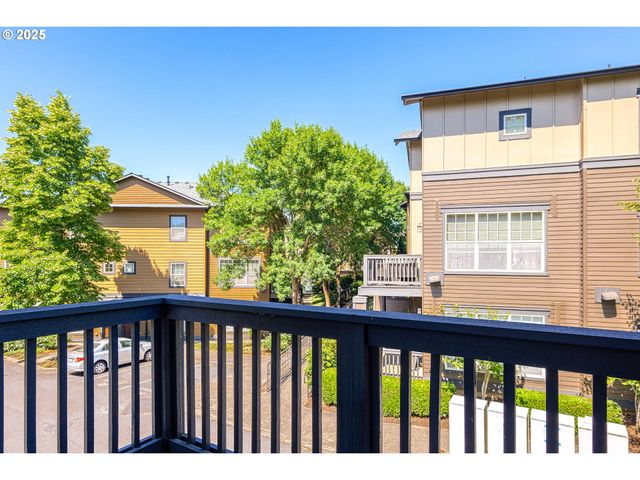 1140 Sw 170TH Ave 203, Beaverton, OR 97003