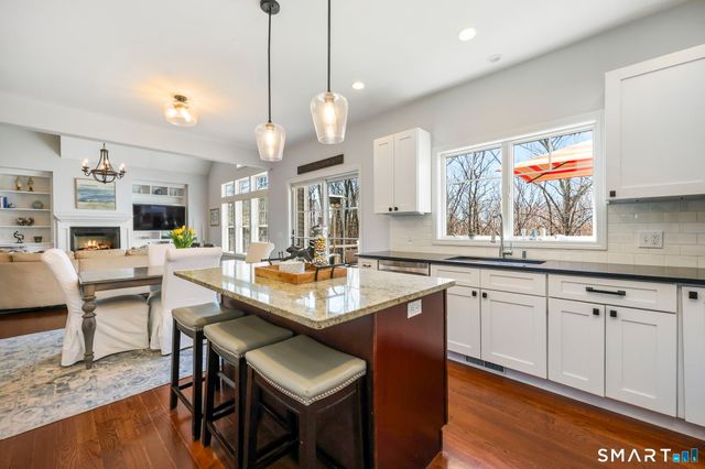 4 Red Fox Court, New Fairfield, CT 06812
