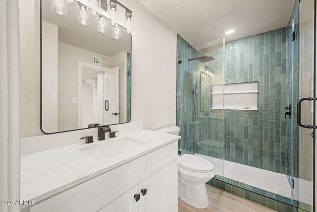 8457 E MONTEBELLO Avenue, Scottsdale, AZ 85250