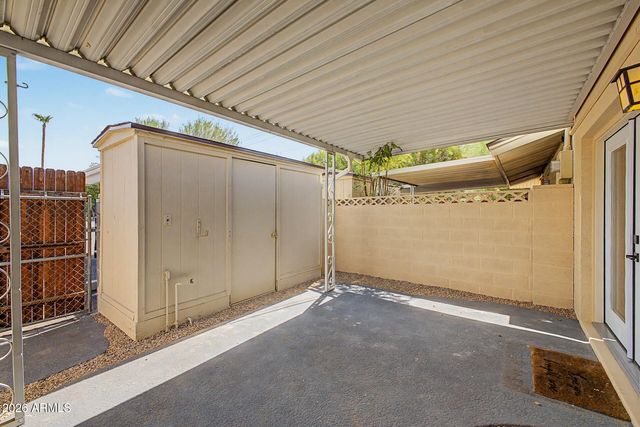 8457 E MONTEBELLO Avenue, Scottsdale, AZ 85250