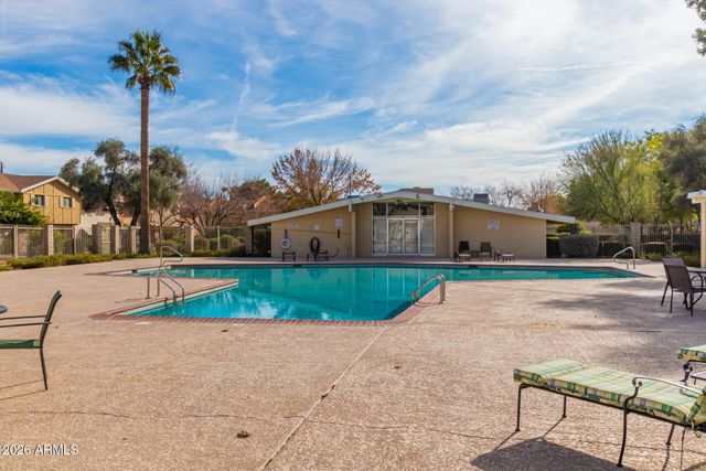8457 E MONTEBELLO Avenue, Scottsdale, AZ 85250