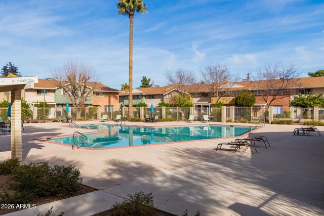 8457 E MONTEBELLO Avenue, Scottsdale, AZ 85250