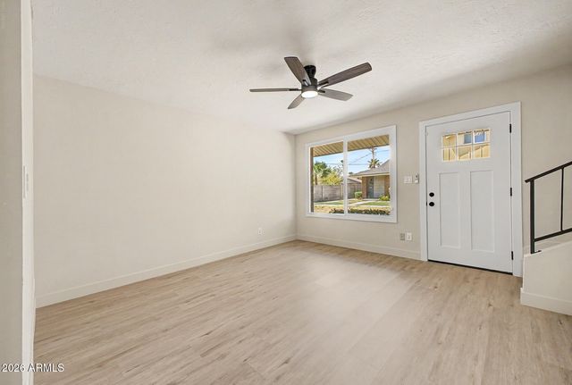 8457 E MONTEBELLO Avenue, Scottsdale, AZ 85250
