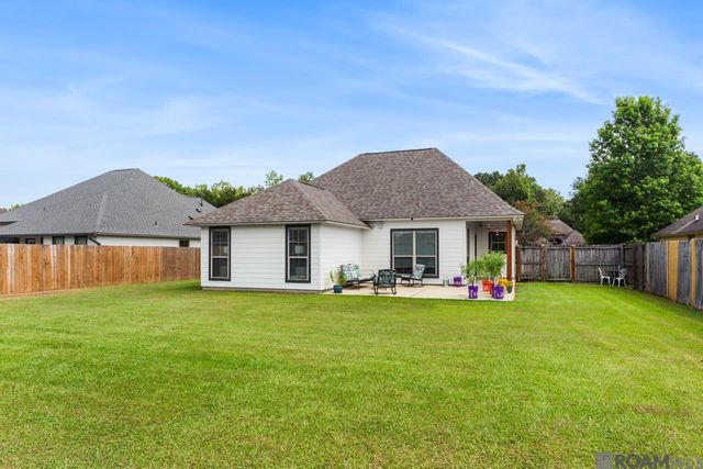 41433 Waterstone Ave, Prairieville, LA 70769