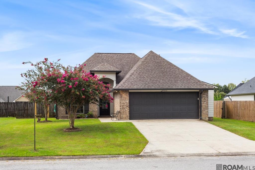 41433 Waterstone Ave, Prairieville, LA 70769