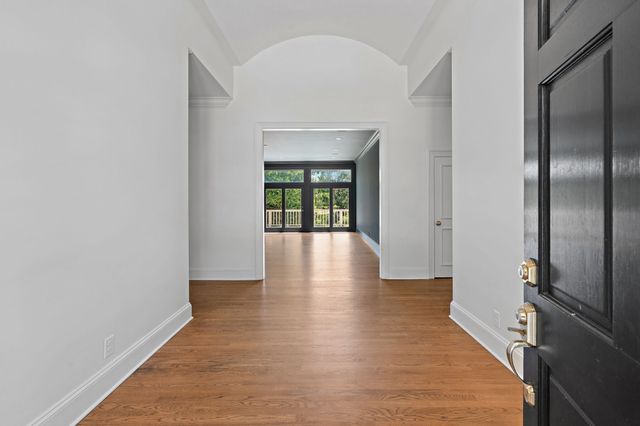 614 Westview Ave, Nashville, TN 37205