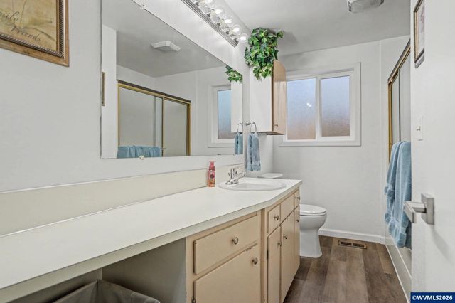 171 NW Douglas St, Dallas, OR 97338