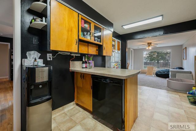 343 N Park Avenue, Shelley, ID 83274