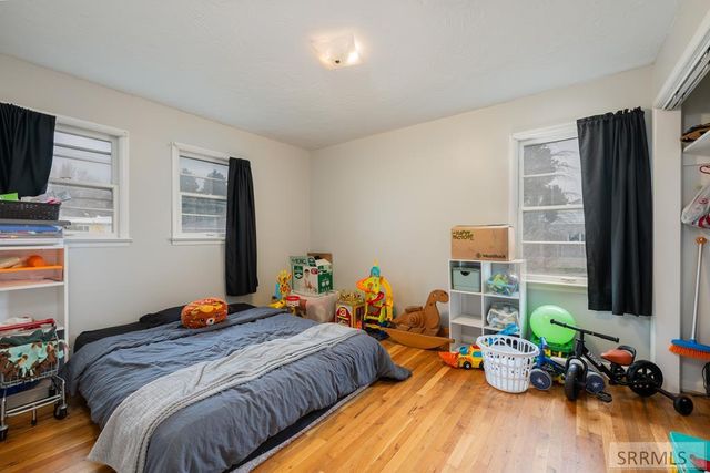 343 N Park Avenue, Shelley, ID 83274