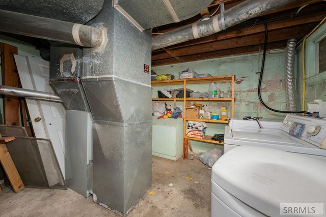 343 N Park Avenue, Shelley, ID 83274