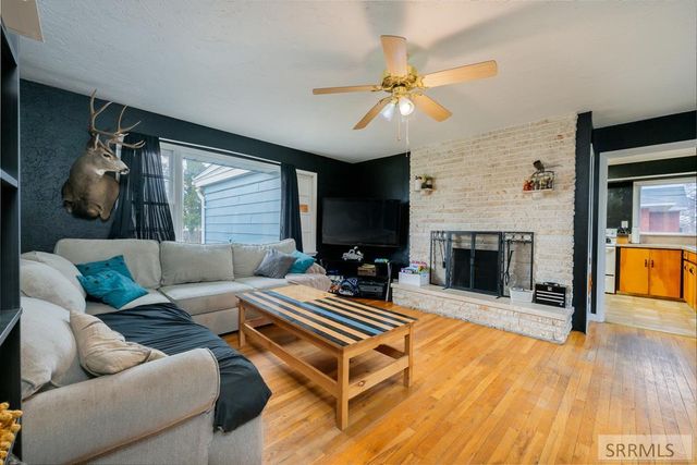 343 N Park Avenue, Shelley, ID 83274