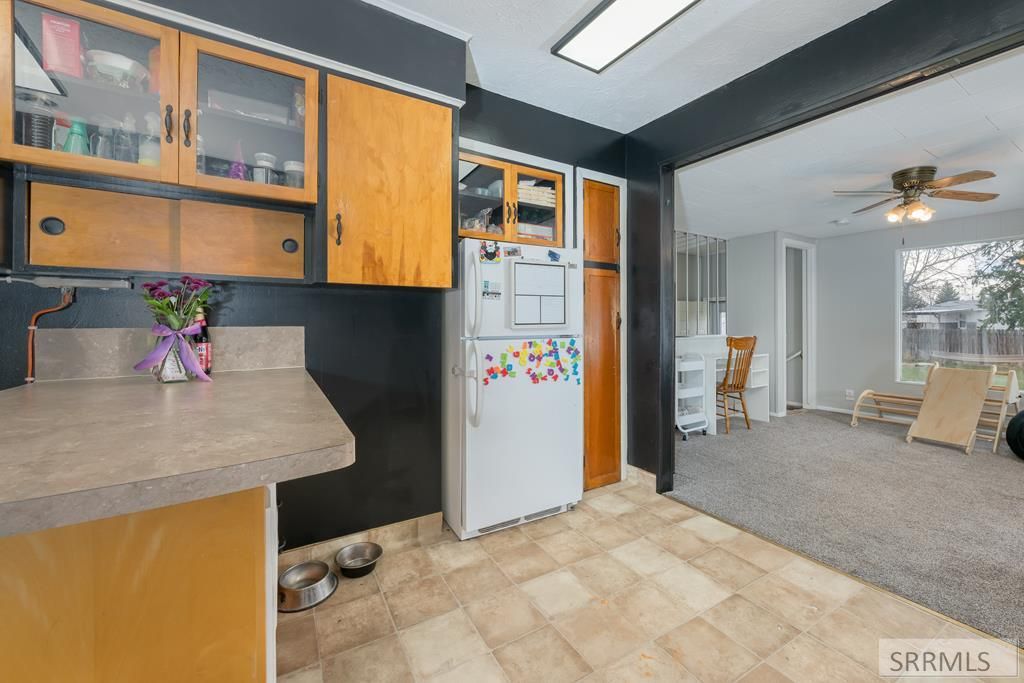 Image 18 of property listing at 343 N Park Avenue, Shelley, ID 83274