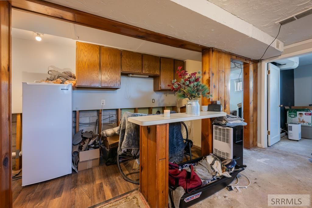 Image 30 of property listing at 343 N Park Avenue, Shelley, ID 83274