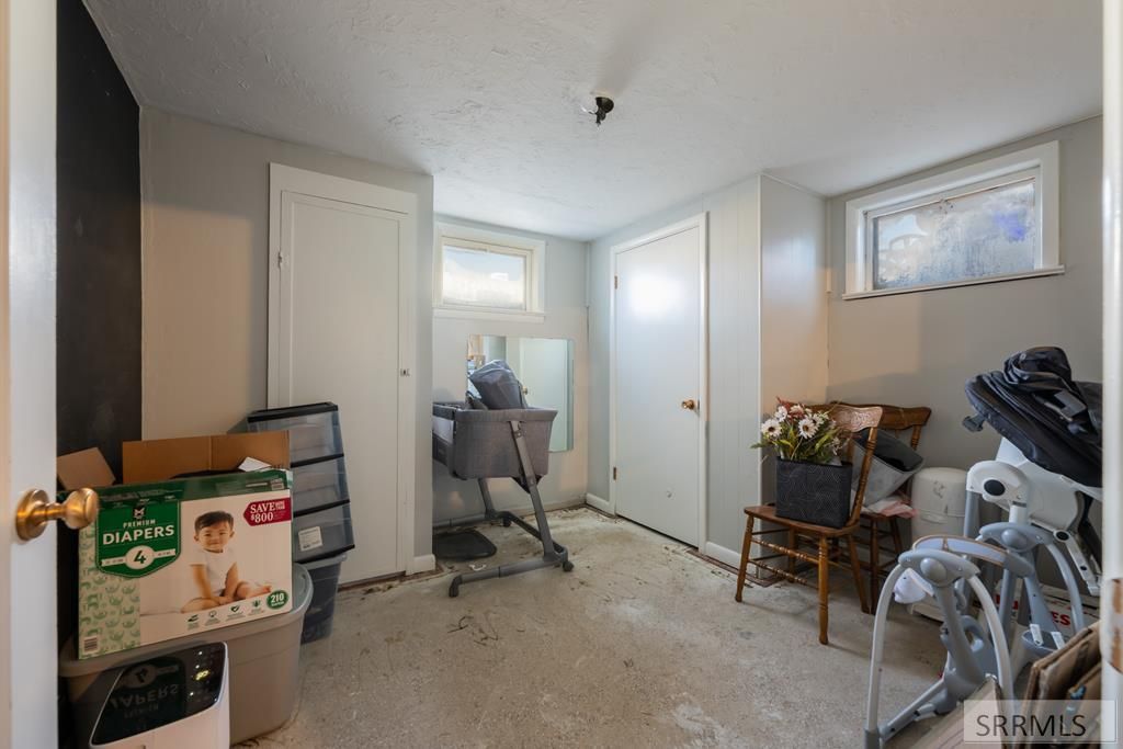 Image 31 of property listing at 343 N Park Avenue, Shelley, ID 83274