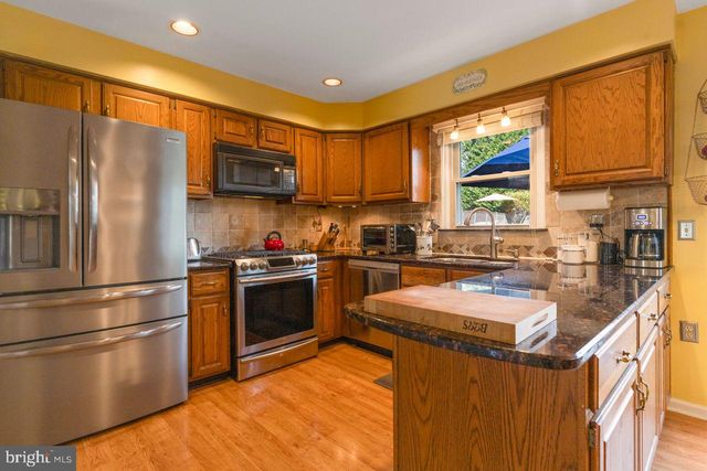 41 LAWRENCIA DR, Lawrenceville, NJ 08648