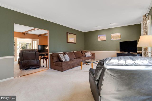 41 LAWRENCIA DR, Lawrenceville, NJ 08648