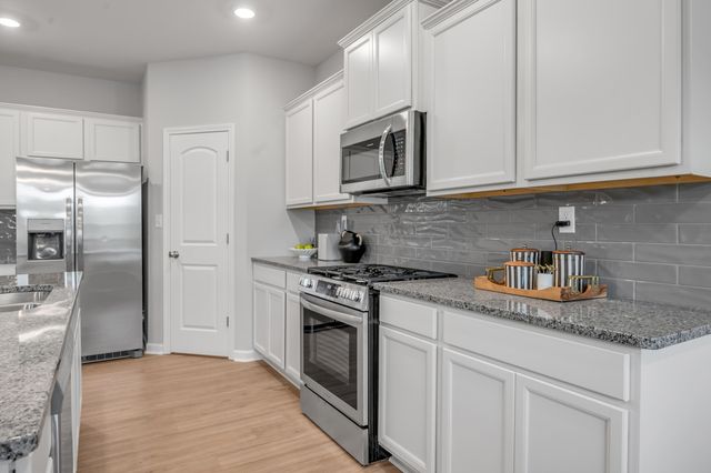 100 Linzi Way, Paris, KY 40361