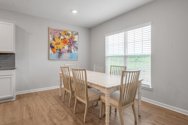 100 Linzi Way, Paris, KY 40361