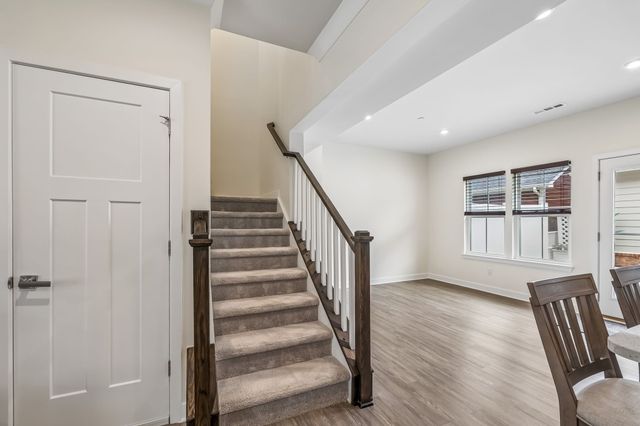 1031 Oglethorpe Dr, Franklin, TN 37064