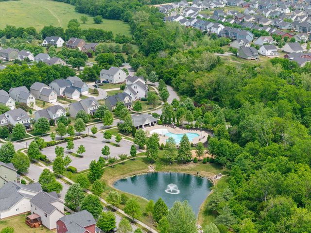 1031 Oglethorpe Dr, Franklin, TN 37064