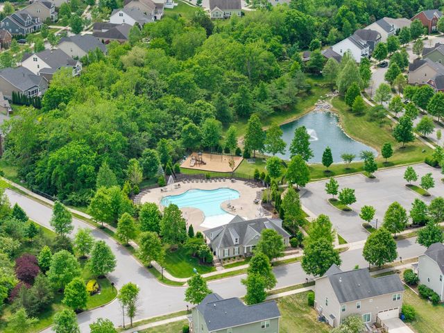1031 Oglethorpe Dr, Franklin, TN 37064