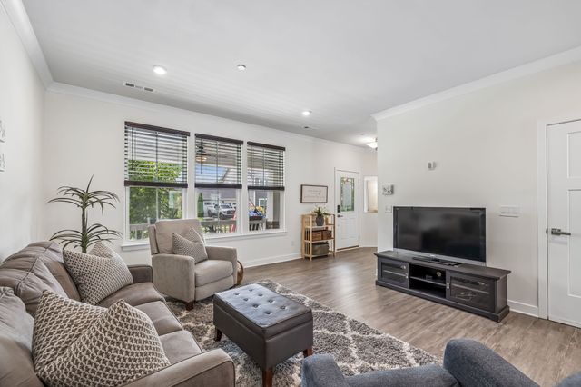 1031 Oglethorpe Dr, Franklin, TN 37064
