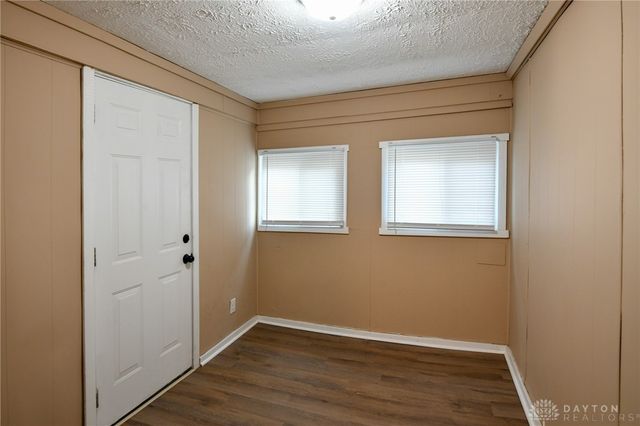 2120 Fernwood Street, Middletown, OH 45044