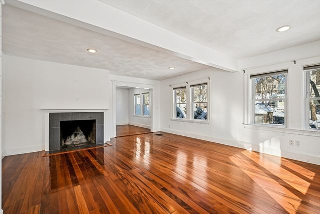 27 Park Street, Saugus, MA 01906