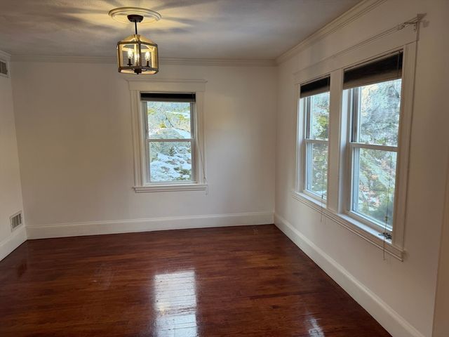 27 Park Street, Saugus, MA 01906