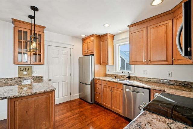 27 Park Street, Saugus, MA 01906