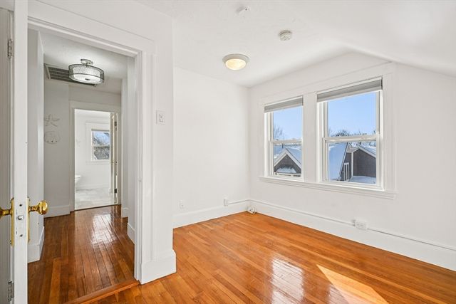 27 Park Street, Saugus, MA 01906