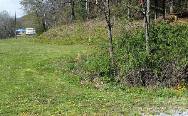 31 Mistletoe Ridge, Waynesville, NC 28786