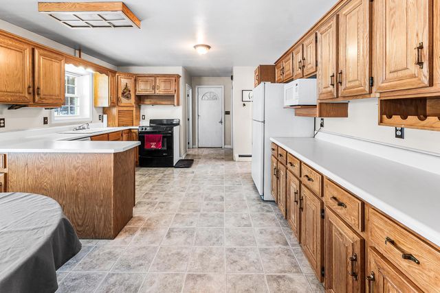 8 Haynes Road, Clarksville, NH 03592