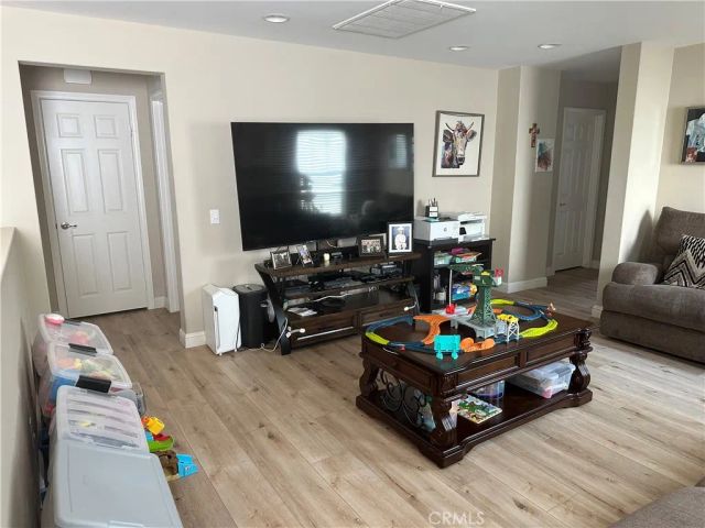 5016 S Centennial Circle, Ontario, CA 91762