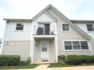 1032 Inverrary Lane 1032, Deerfield, IL 60015