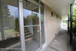 190 Broadway/Route 9w 2b, Port Ewen, NY 12466
