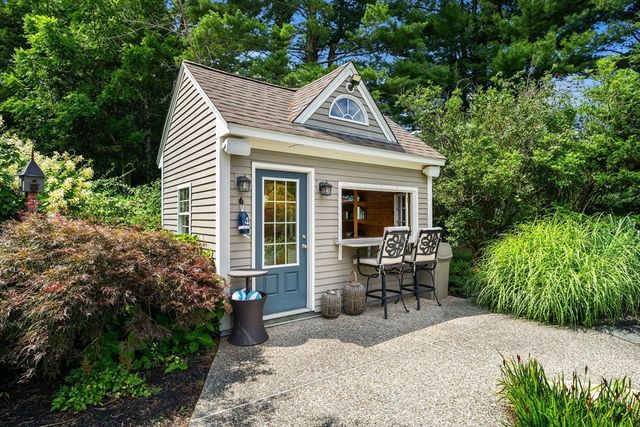 21 Leanne Drive, North Andover, MA 01845
