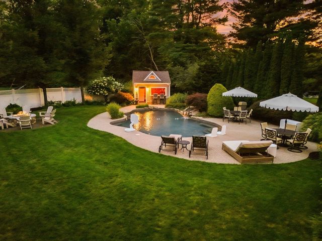 21 Leanne Drive, North Andover, MA 01845