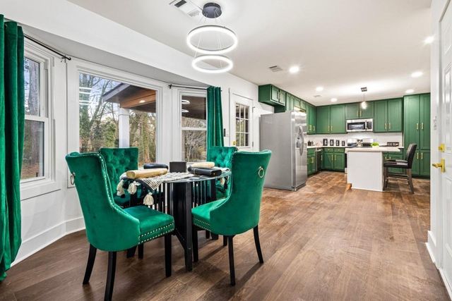 176 Blake Lane, Ellenwood, GA 30294