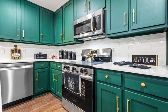 176 Blake Lane, Ellenwood, GA 30294