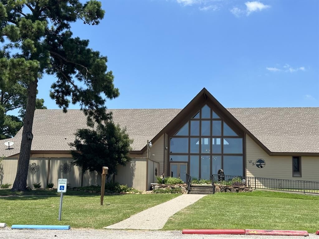 15 Lazy Springs, Trinity, TX 75862
