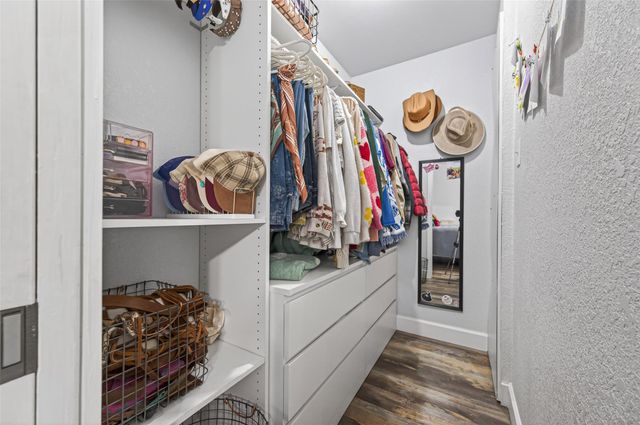 9818 Twin Shores Drive, Willis, TX 77318